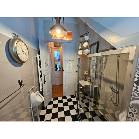 Room 1